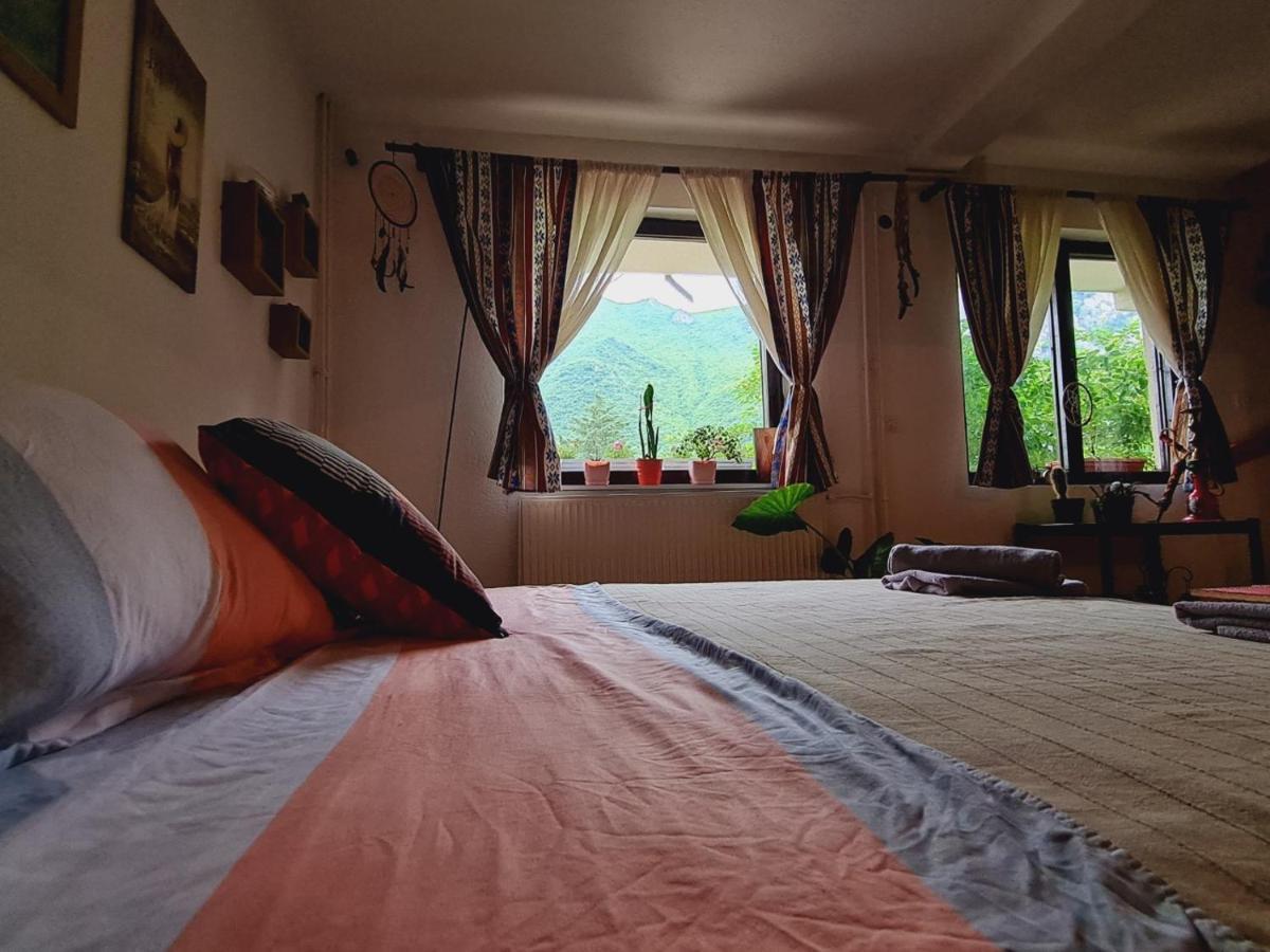 Impeccable Apartment With View In Dolna Matka スコピエ エクステリア 写真