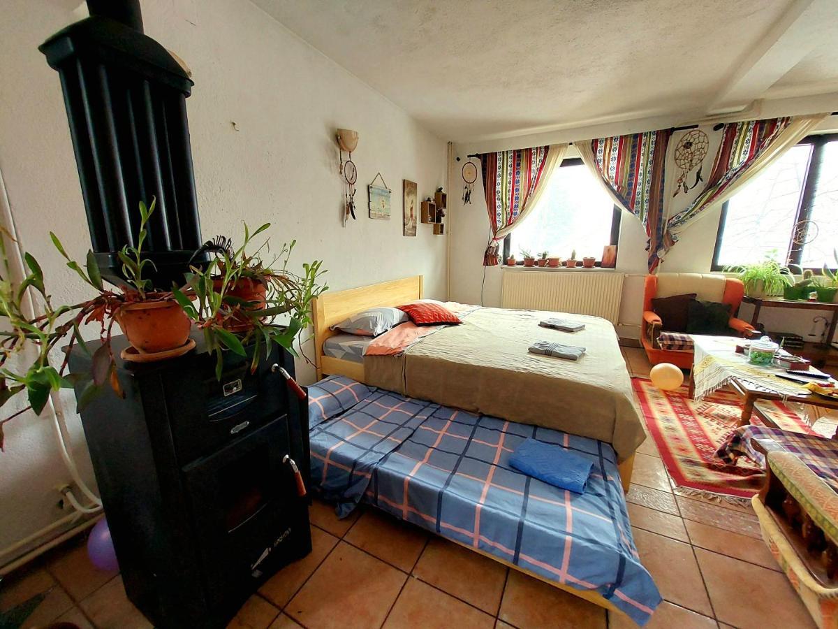 Impeccable Apartment With View In Dolna Matka スコピエ エクステリア 写真