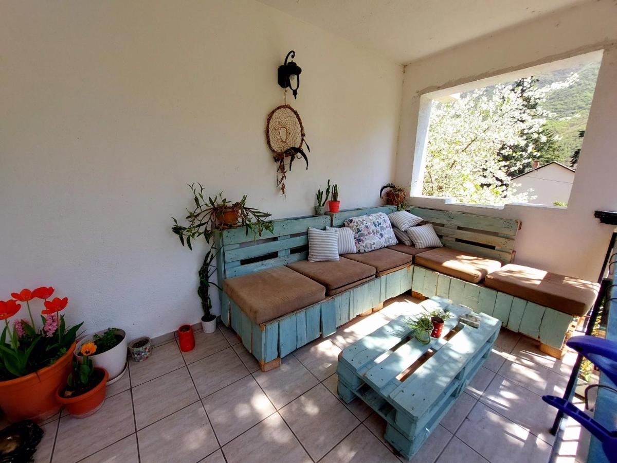 Impeccable Apartment With View In Dolna Matka スコピエ エクステリア 写真